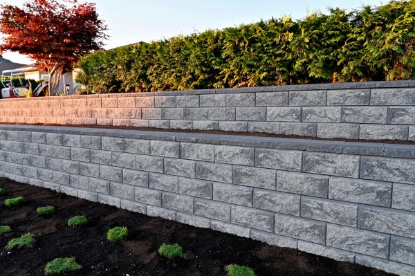 Cost of Concrete Retaining Wall Installation in Bothell