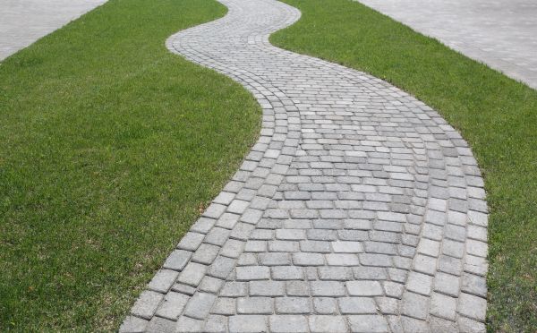 Cost of Walkway Paving in Bothell